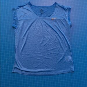 Nike Women Dri Fit Sheer Short Sleeve top M
